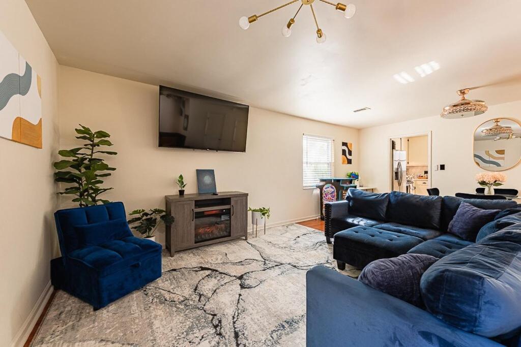 Cozy Townhome Retreat With King Bed Near I-10, Capitol, Fsu & Famu Tallahassee Exteriér fotografie