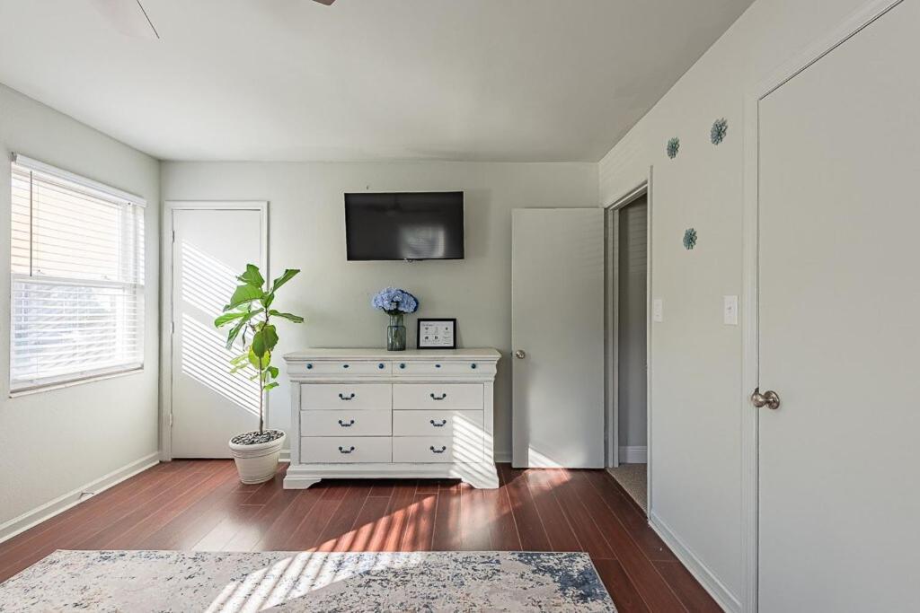 Cozy Townhome Retreat With King Bed Near I-10, Capitol, Fsu & Famu Tallahassee Exteriér fotografie
